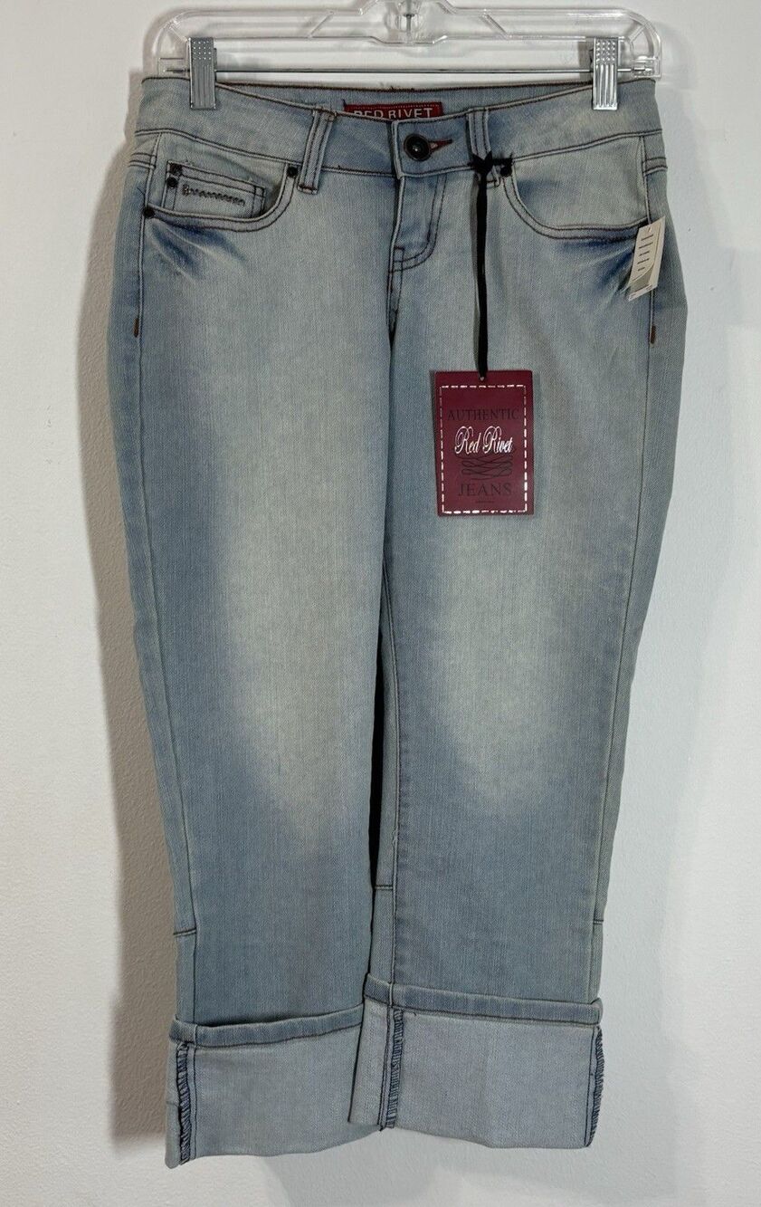 Red Rivet Womens Capri Jeans Size 3 Light Blue Denim Roll Cuff Slit Y2K